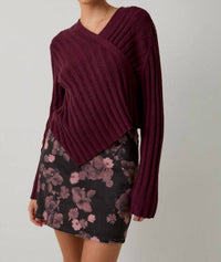 Sunday Edition - Twisted Sweater Top