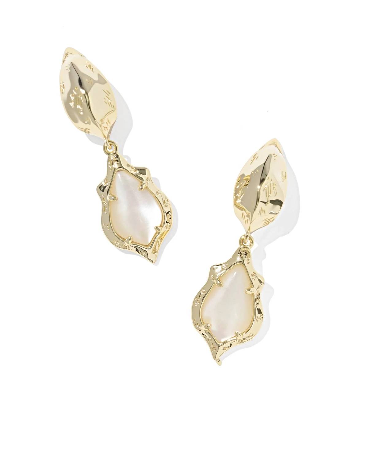 Kendra Scott - Women's Adriana Scallop Frame Huggie Earrings