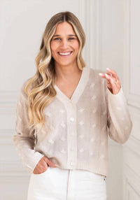 Kinross - Cable Vee Cardigan