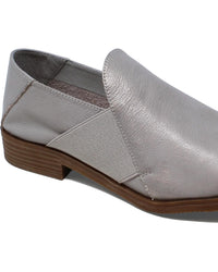 Django & Juliette - Women's Kefect Slip On Shoes