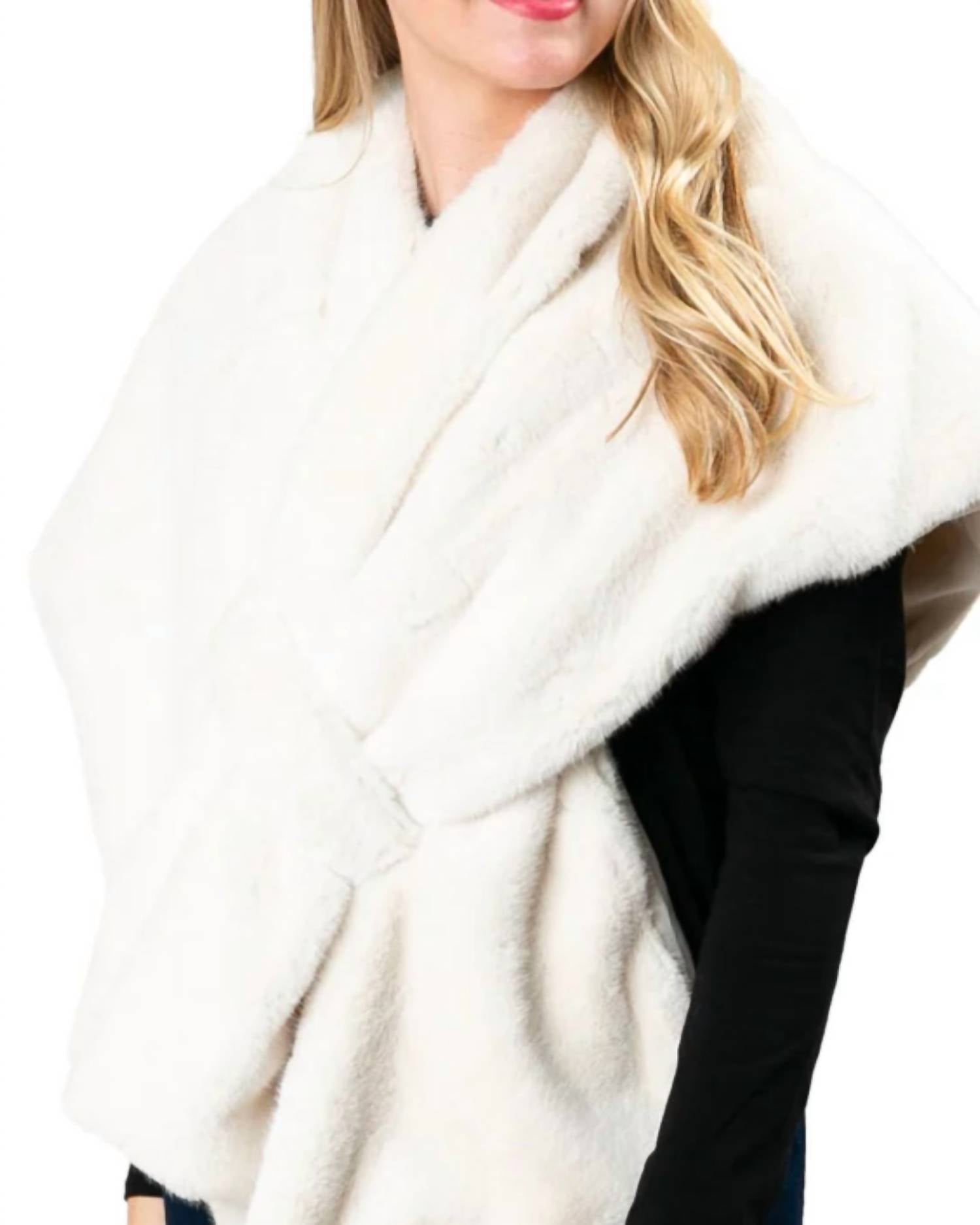 Top It Off - Katie Faux Fur Keyhole Wrap