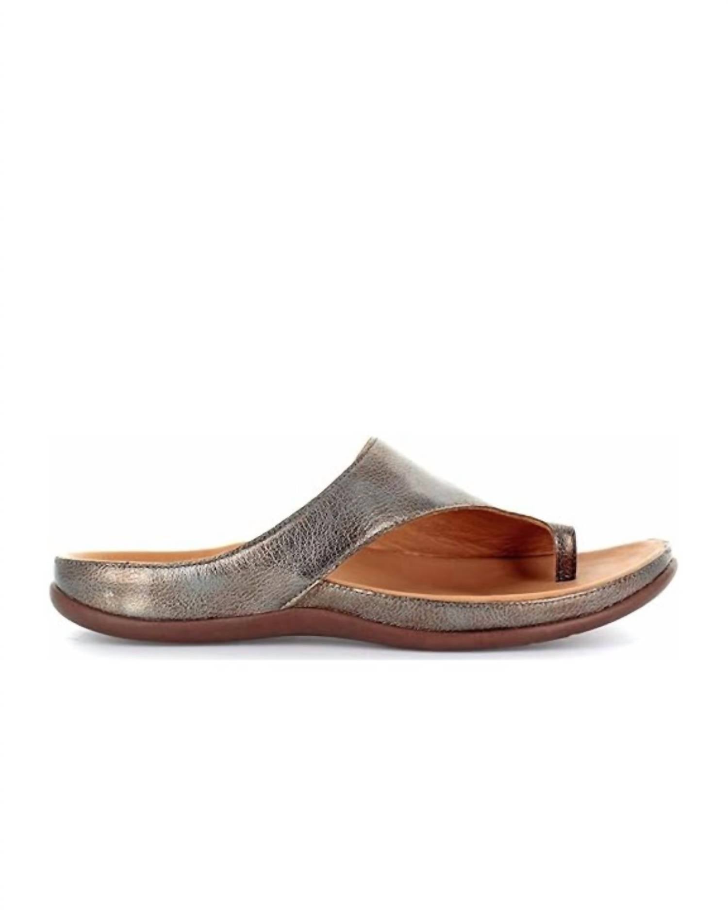 Strive - Women's Carpi Orthotic Sandal