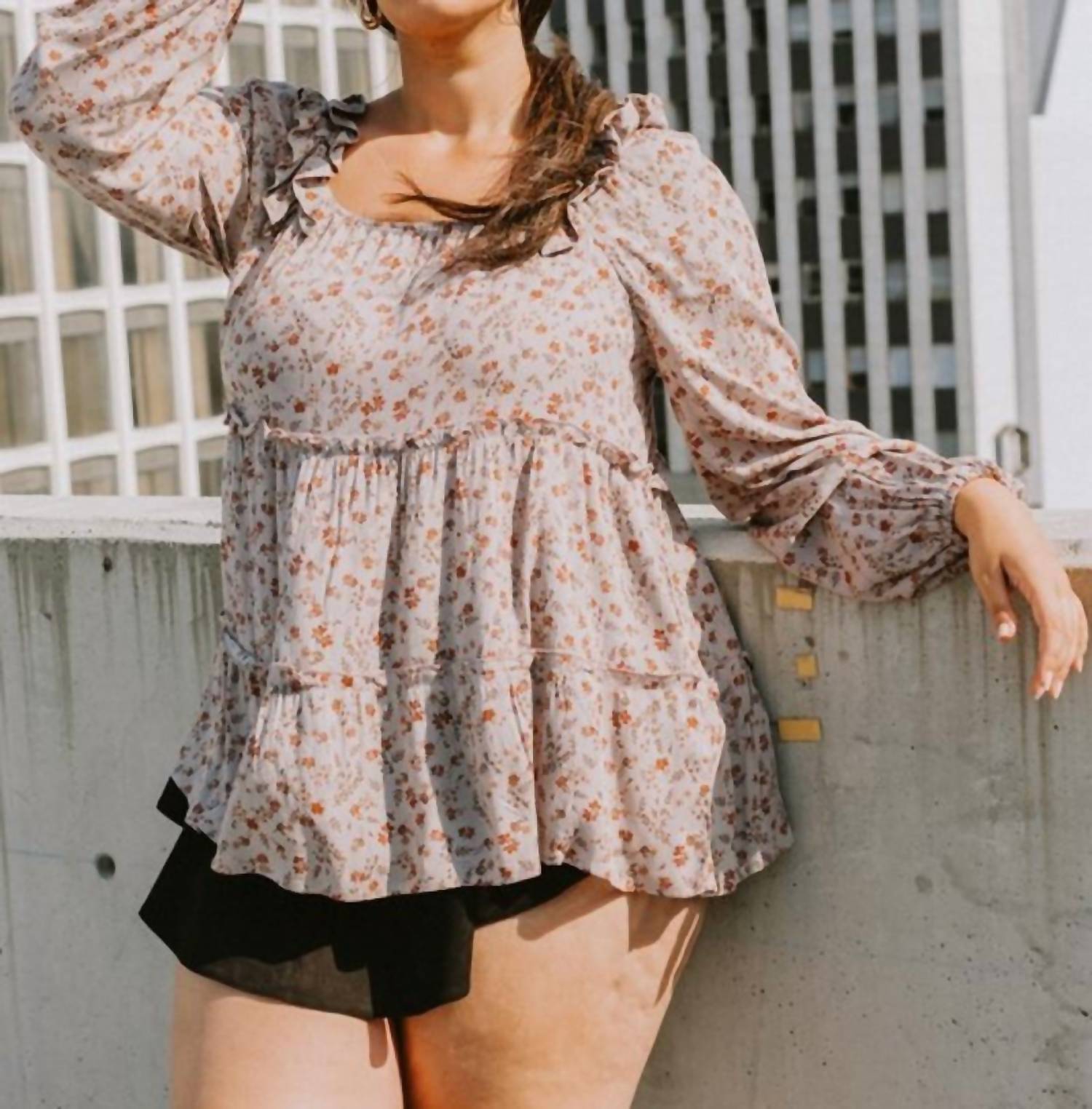 Oddi - Floral Tiered Woven Top - Plus