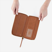 Hobo - Women's Hart Large Wallet