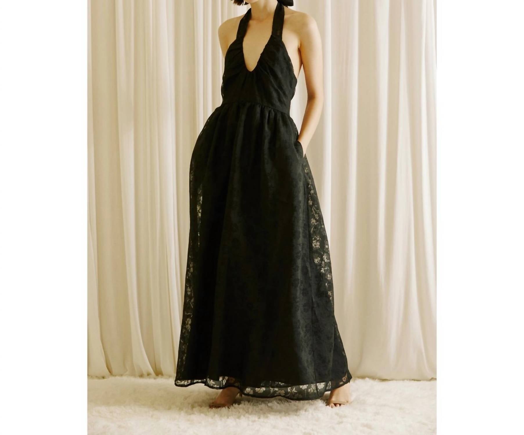 Lace Maxidress