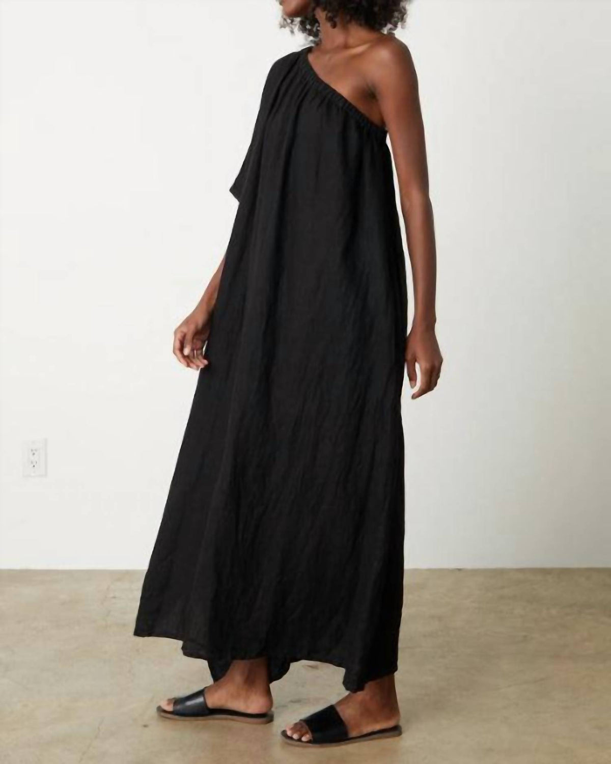 Velvet By Graham & Spencer - Andrea Linen One Shoulder Dress