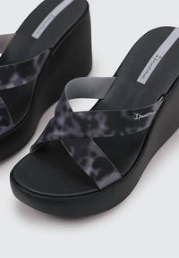 Ipanema - Women's Lofty Leopard Wedge Sandal