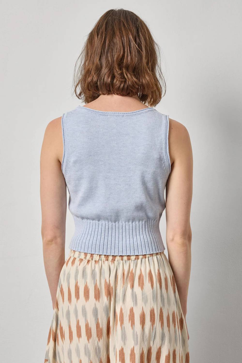 Lilla P - Cropped Scoop Tank Sweater