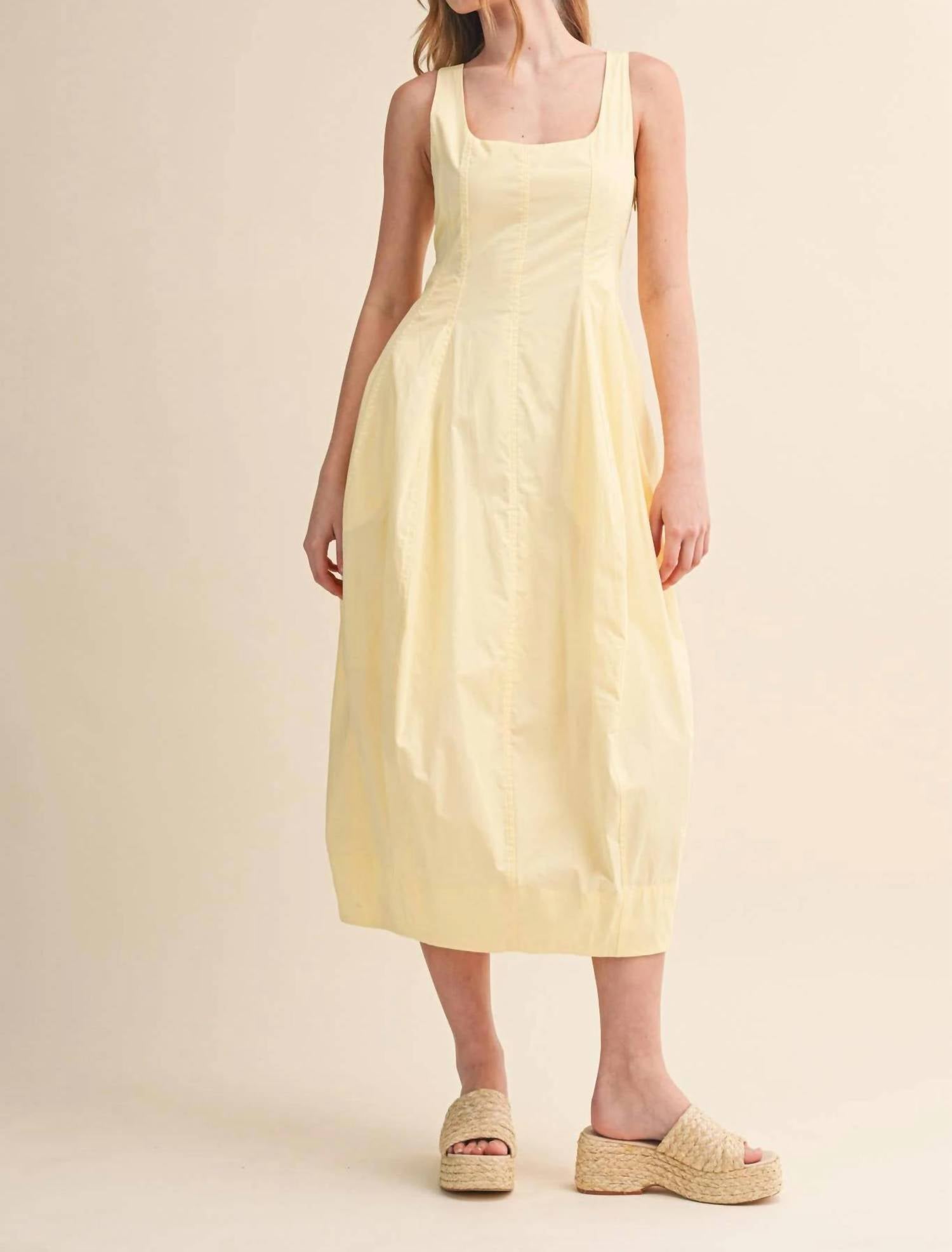 &Merci - Women's Tulip Hem Midi Dress
