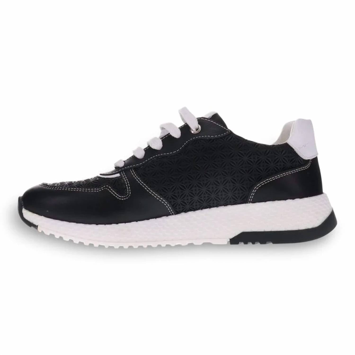 Revere - Women's Los Angeles Fancy Walking Sneaker