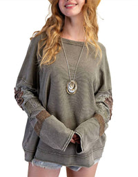 Easel - Faded Top