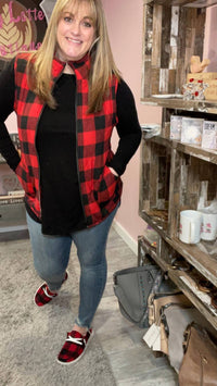 Michelle Mae - Buffalo Plaid Full Zip Vest