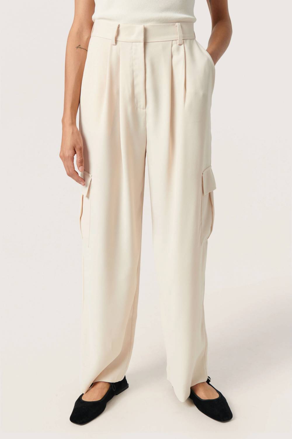 Soaked In Luxury - Shirley Wide Legs Cargo Trousers
