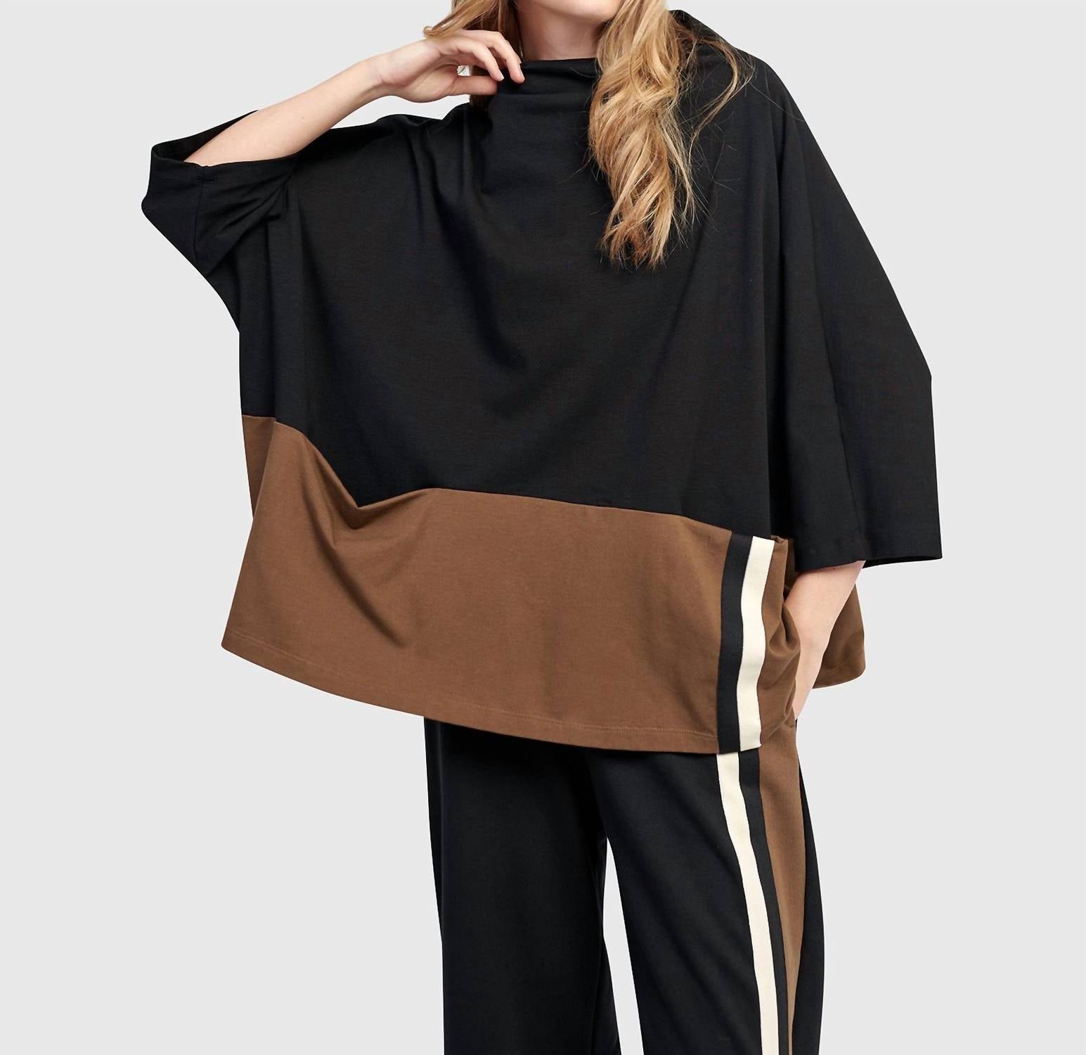 Alembika - Urban Clubhouse Boxy Top
