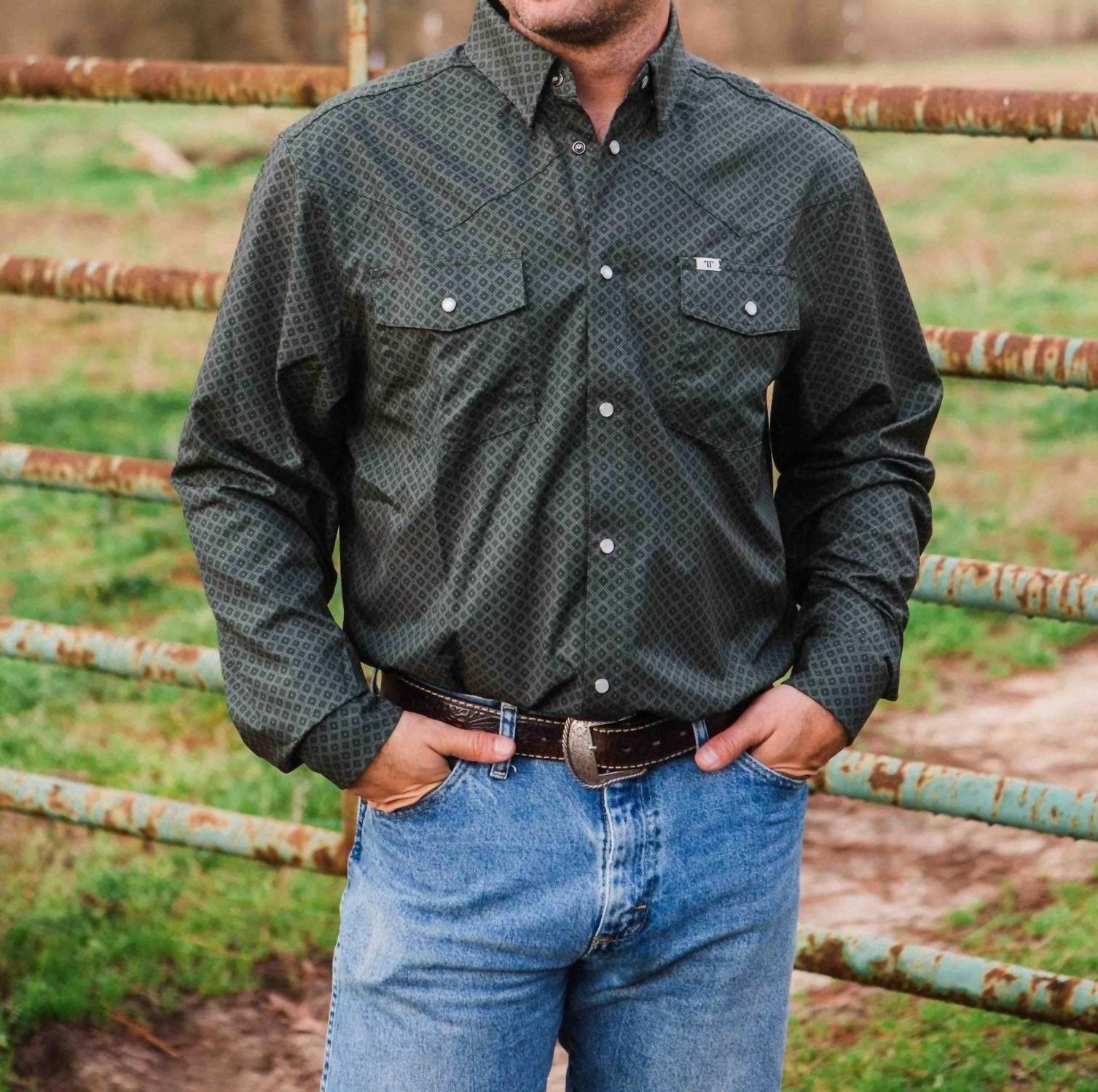 Ferrell Buddy Long Sleeve Shirt in green - men's shirt - alternate view