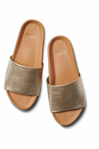 Beek - Women's Pelican Sandals