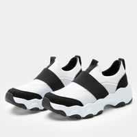Alegria - Women's Sleek Joy Sneaker