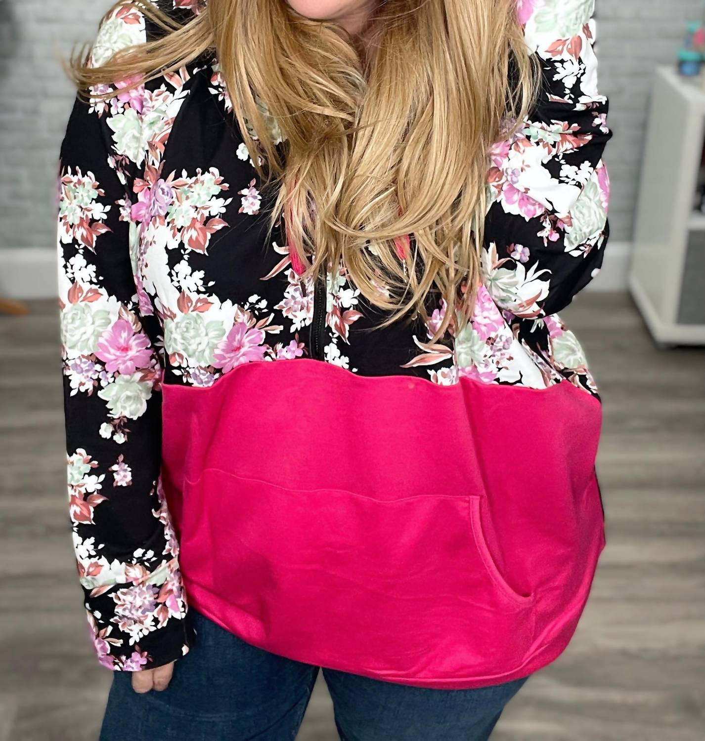 Flowerdaze - Half Zip Hoodie Sweatshirt With Thumbholes
