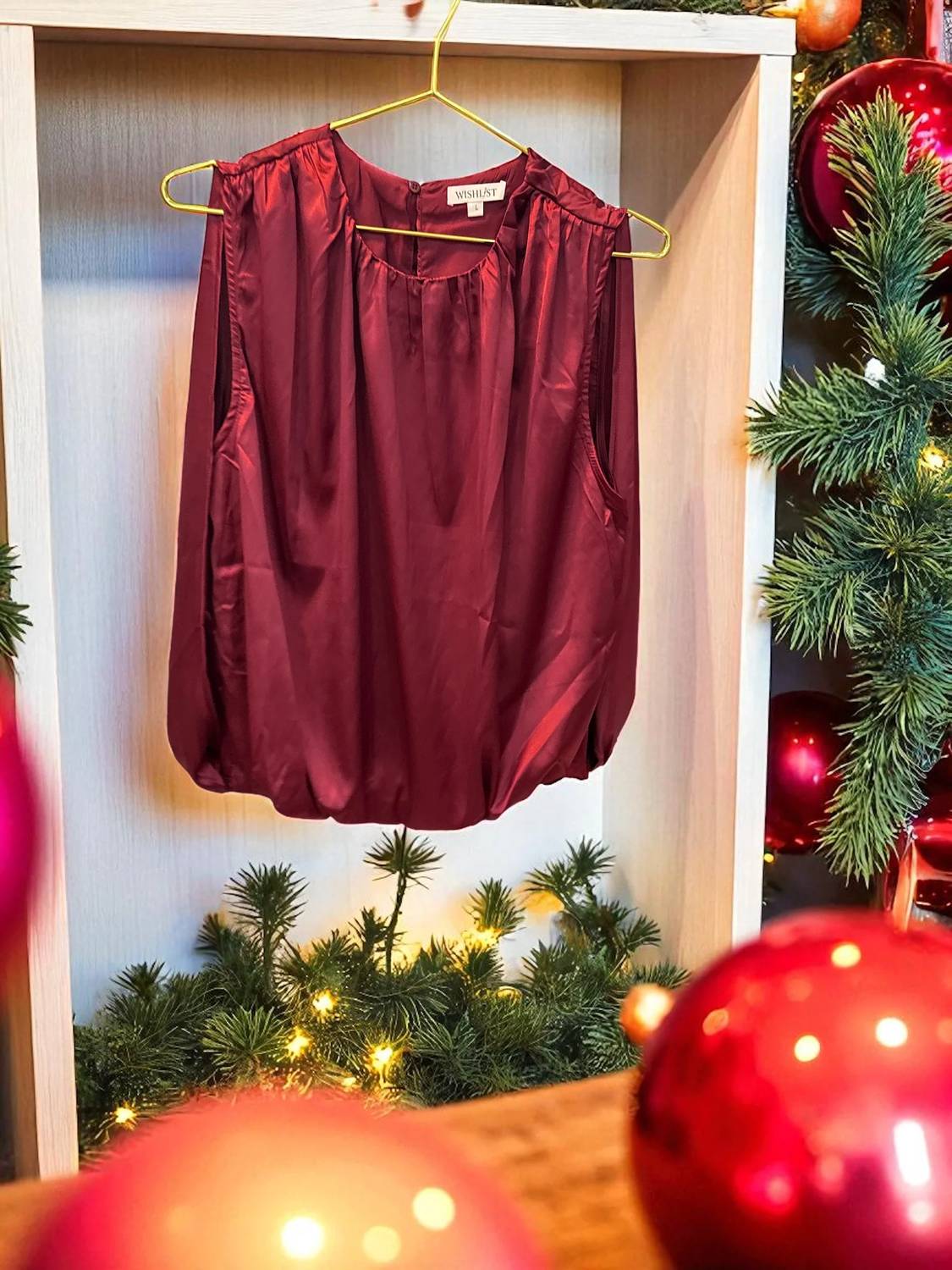 Wishlist - Bubble Hem Top