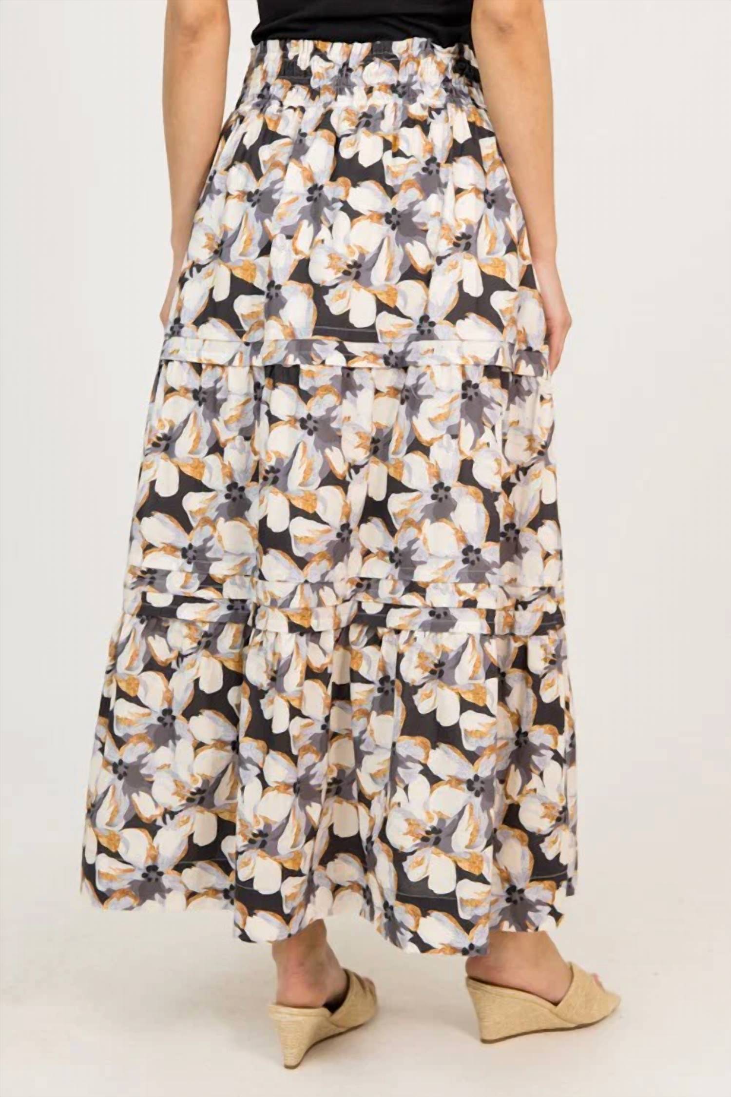 Ee:Some - Floral Print Tiered Maxi Skirt