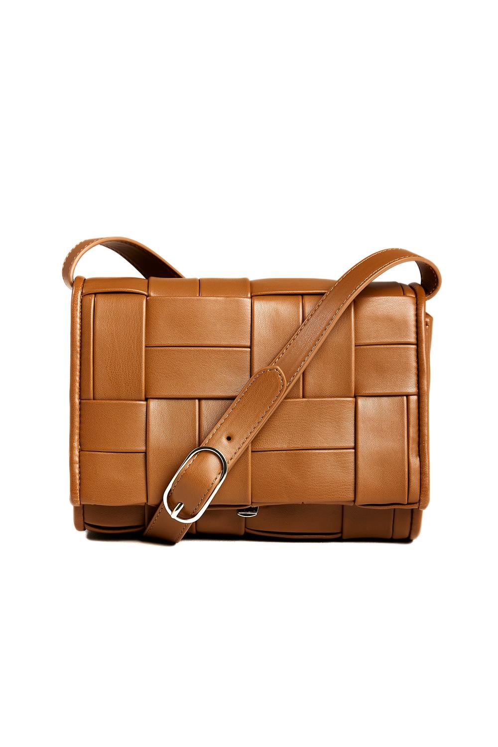 Themoirè - Women's Feronia Flat Weaved Bag