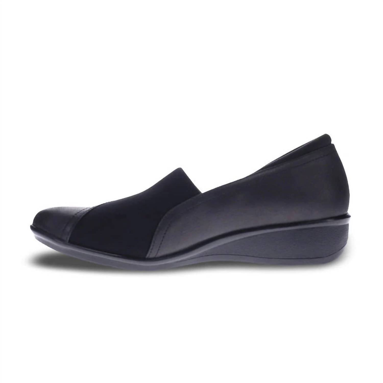 Revere - Women's Naples Wedge Loafer