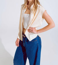 Q2 - Polo Collar Sleeveless Blouse