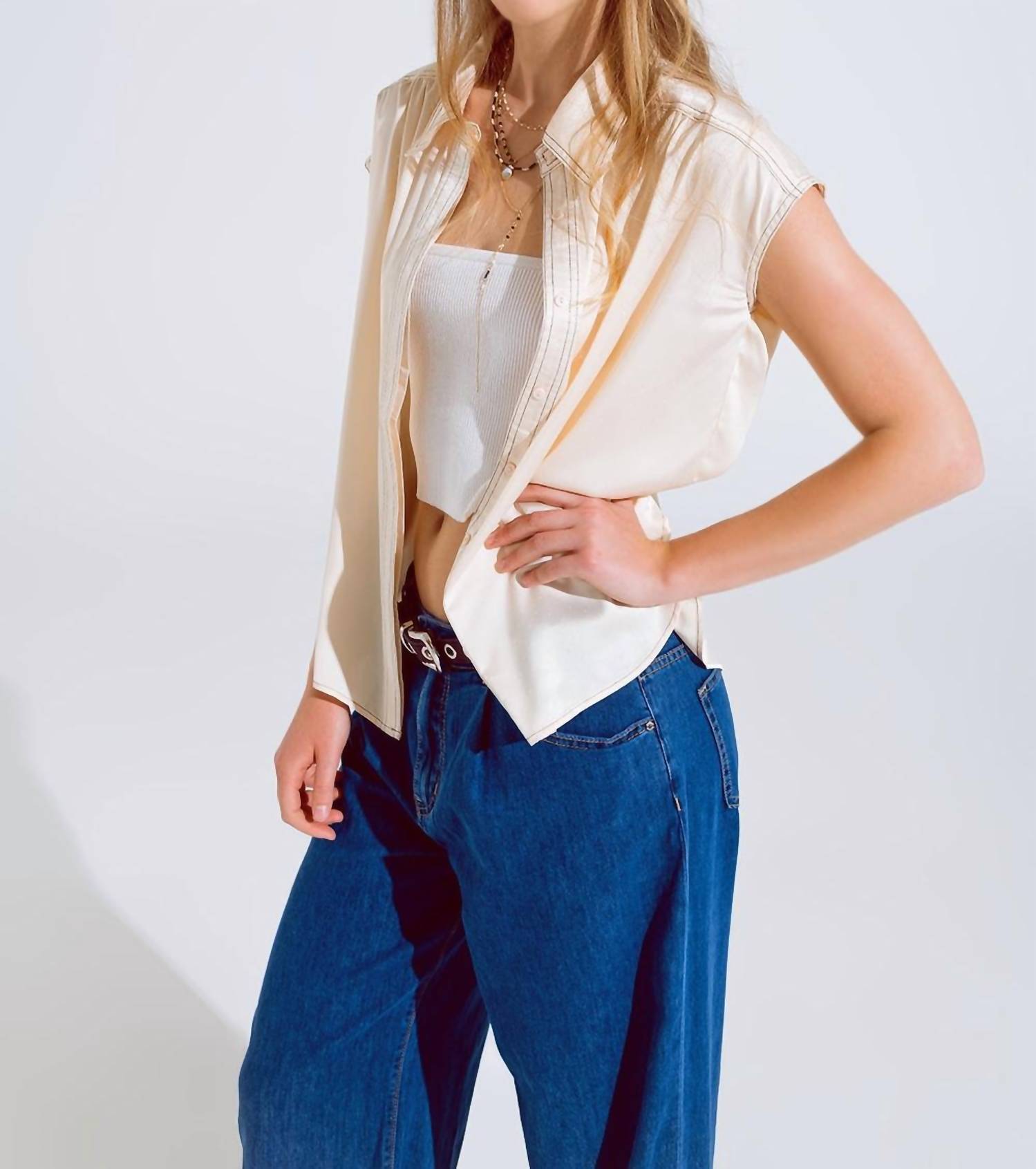 Q2 - Polo Collar Sleeveless Blouse