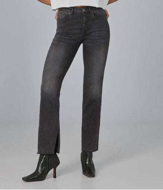 Lola Jeans - JASPER MID RISE STRAIGHT JEAN