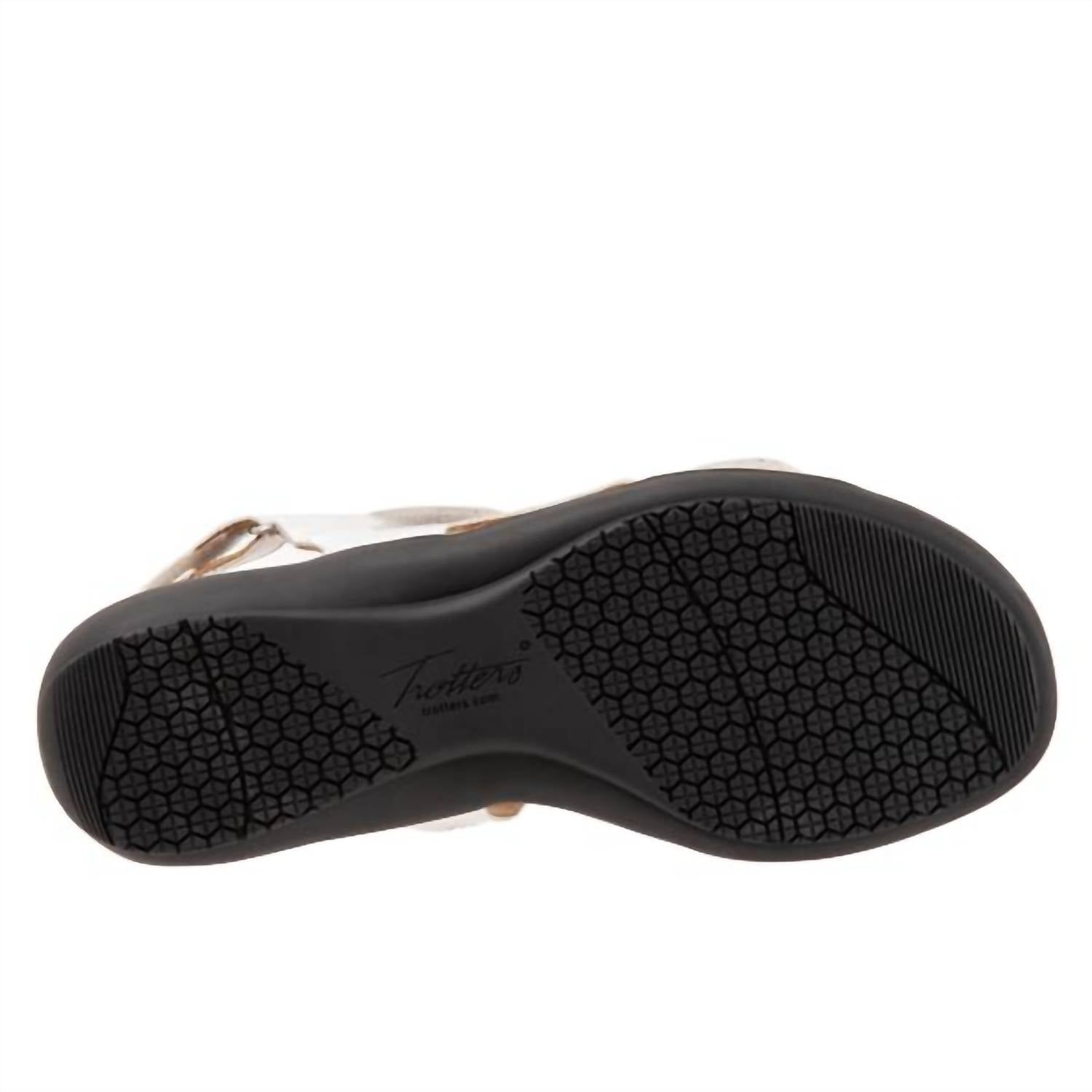 Trotters - Women's Romi Woven Sandal