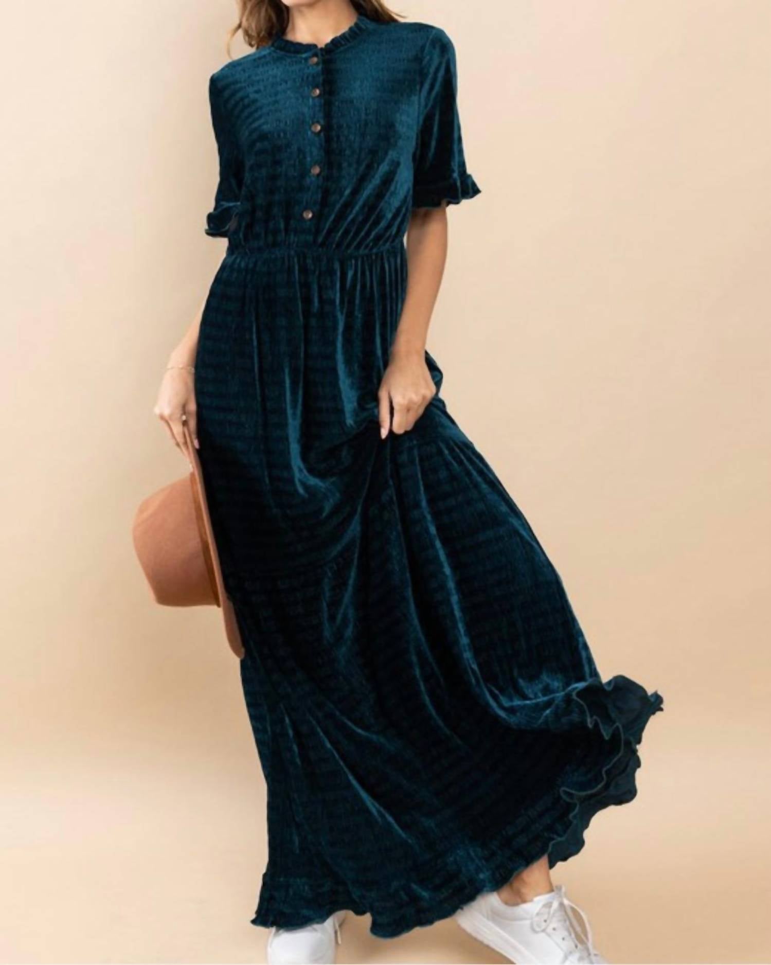 Ces Femme - Odense Velvet Striped Maxi Dress