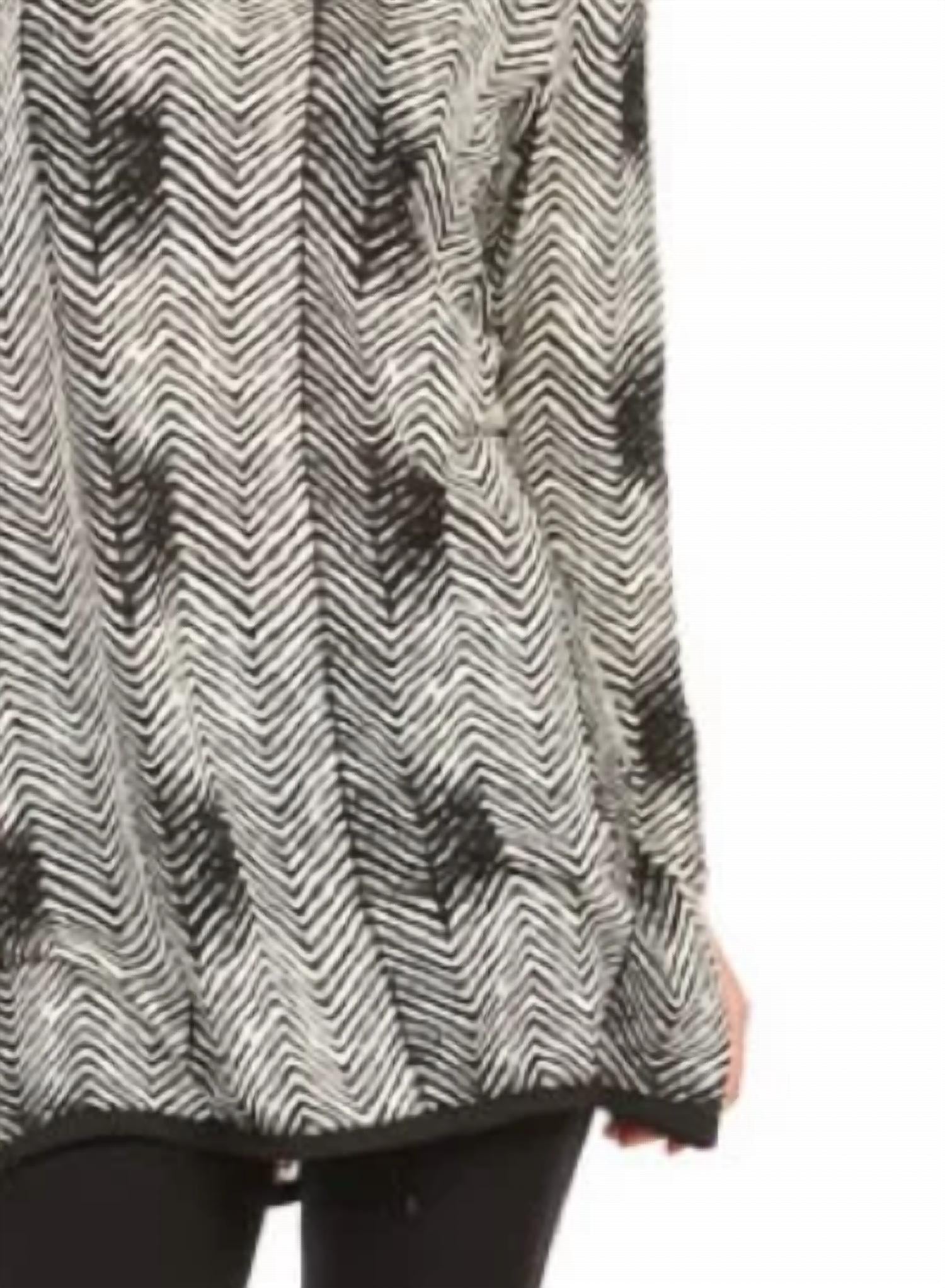 Papillon - Chevron Print Textured Oversize Tunic