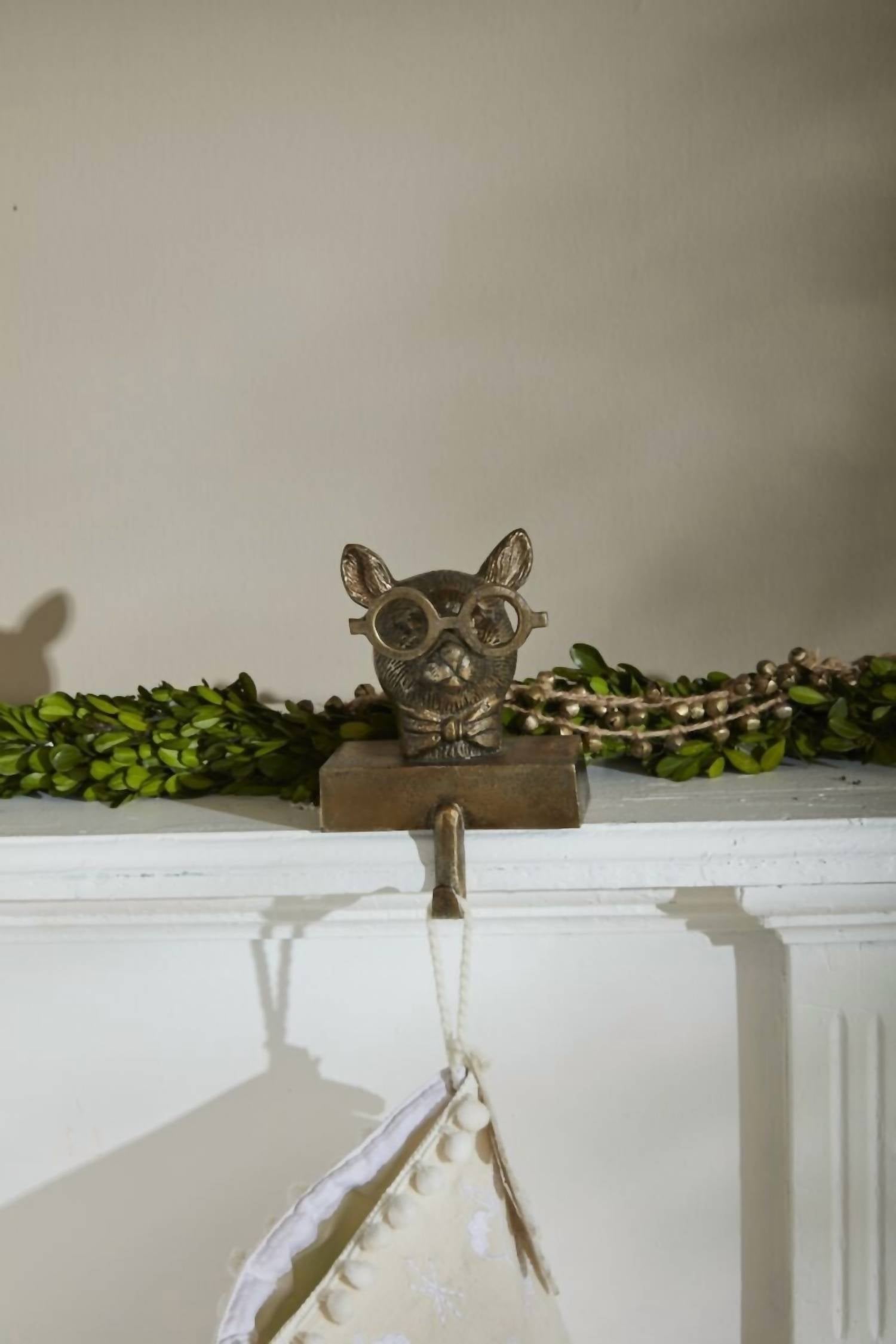 Accent Decor - Louie Mouse Stocking Holder