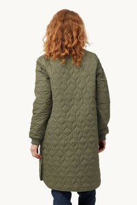 Ilse Jacobsen Padded Quilt Coat in army - women's jacket - detail view