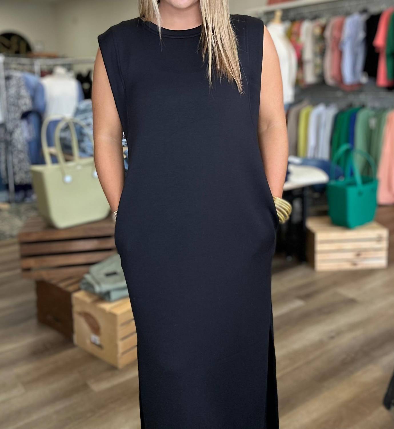 Entro - Cap Sleeve Maxi Dress