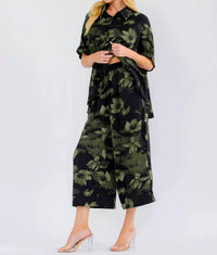 Little Secret Of Mine - Short Sleeve Blouse & Elastic Waist Pockets Pants 2-piece Set