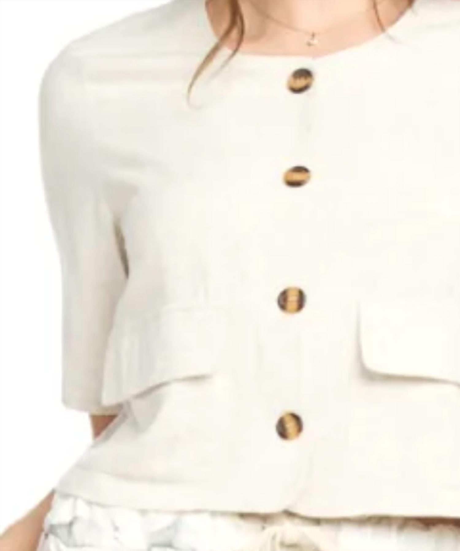 Papillon - Collared Short Sleeve Button Front Blouse