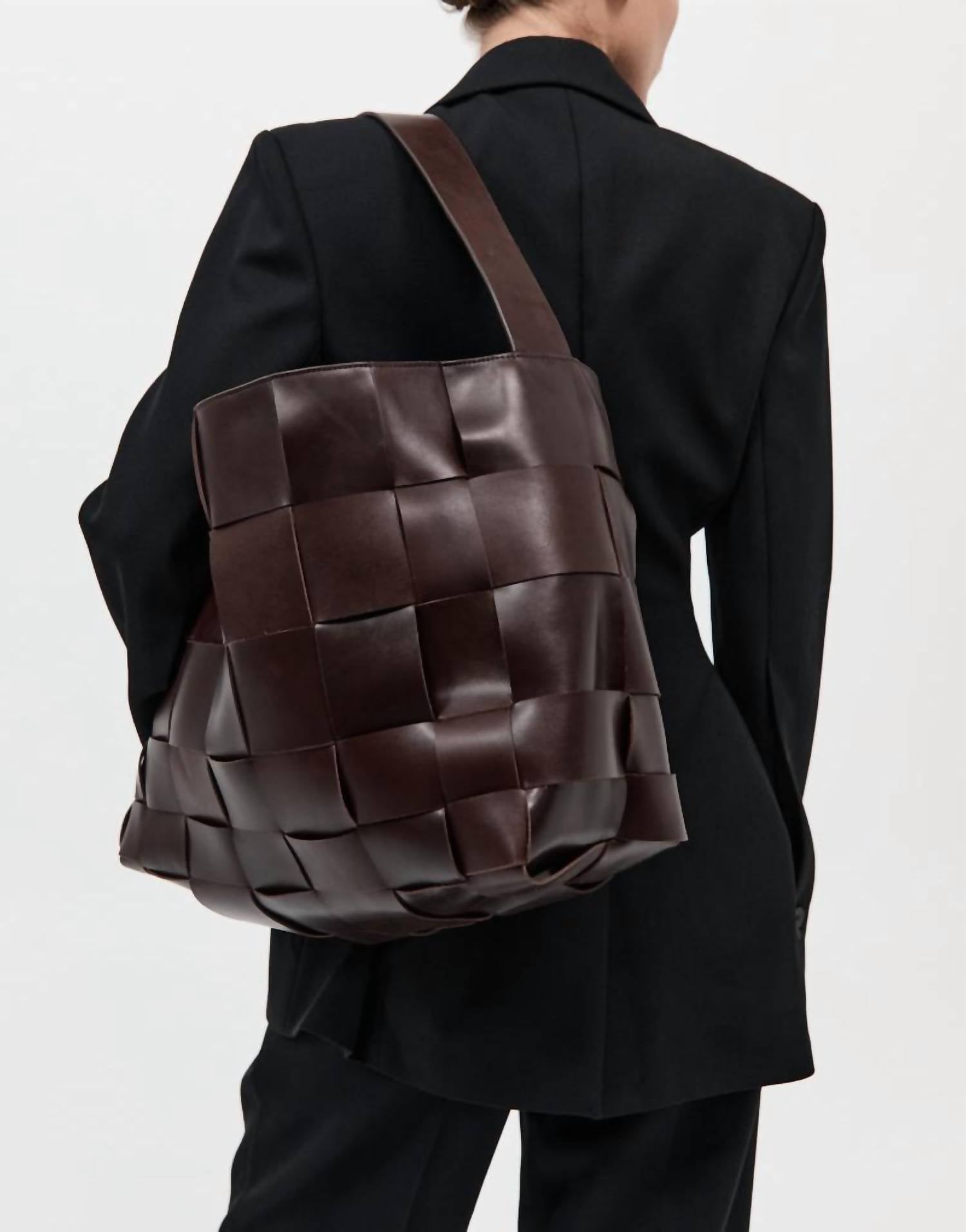 St. Agni - Women's Woven Large Tote