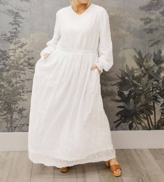 Tea N Rose - Embroidered Maxi Dress