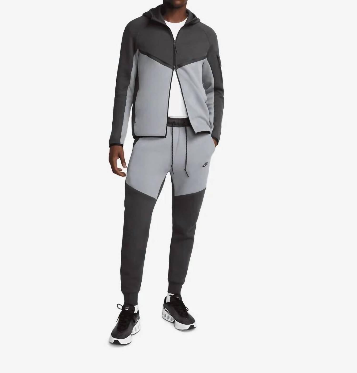 Nike - Men's Tech Fleece Joggers