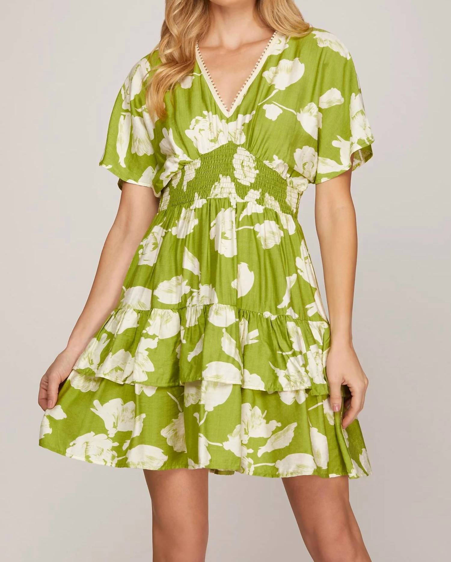 She + Sky - Short Sleeve Woven Print Tiered Dress