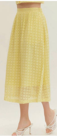 Entro - Eyelet Skirt Set