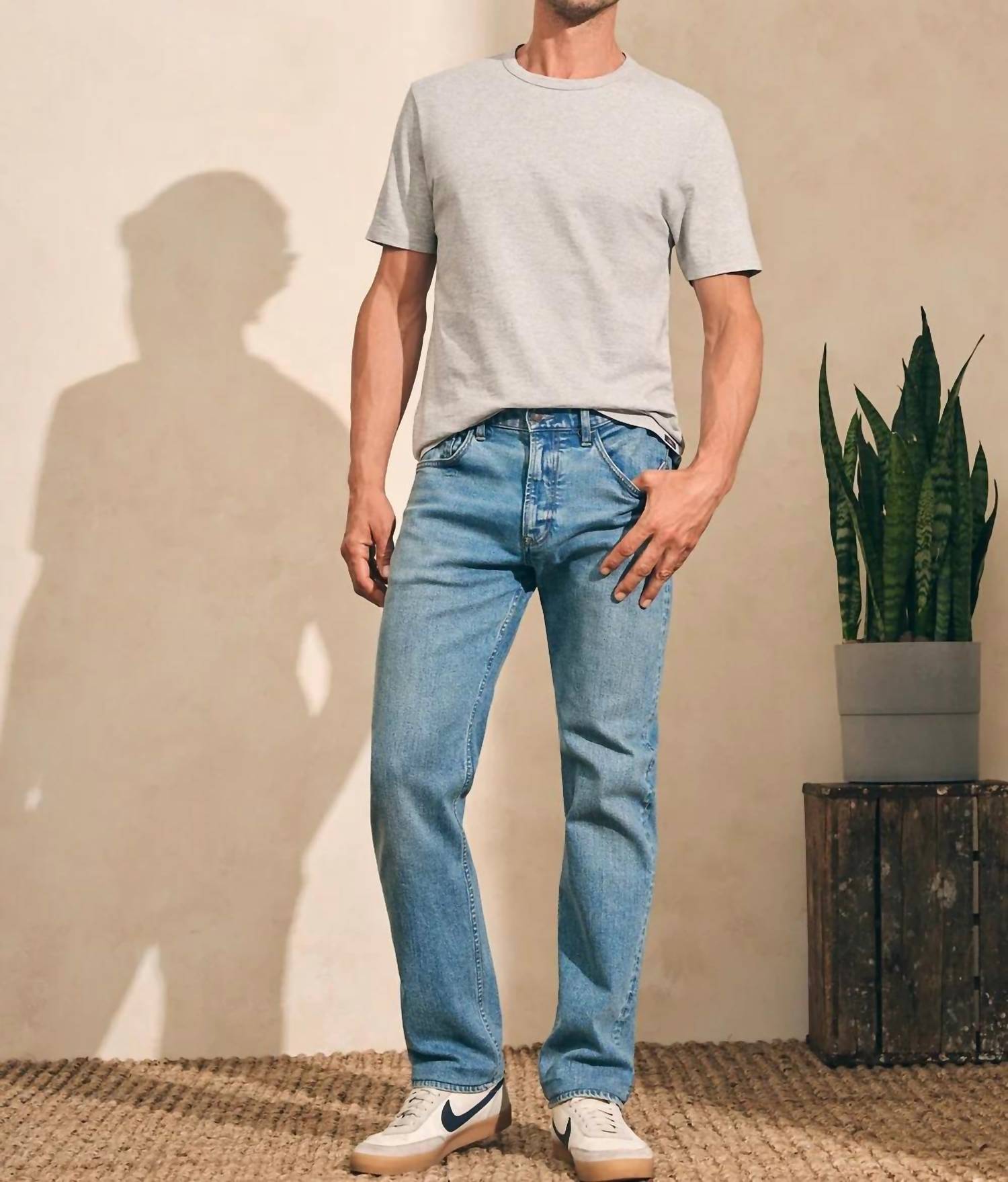 Faherty - Sunwashed Tee