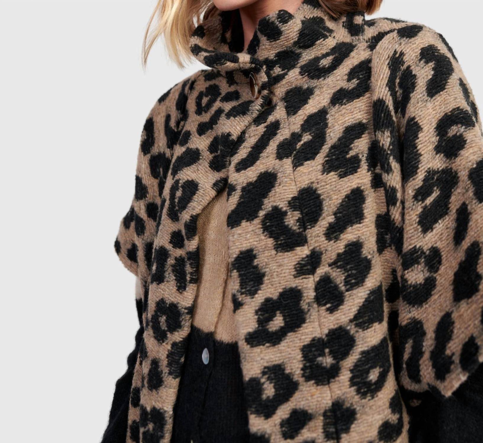 ALEMBIKA Panthera Cozy Cropped Jacket in leopard - women's jacket - view 4