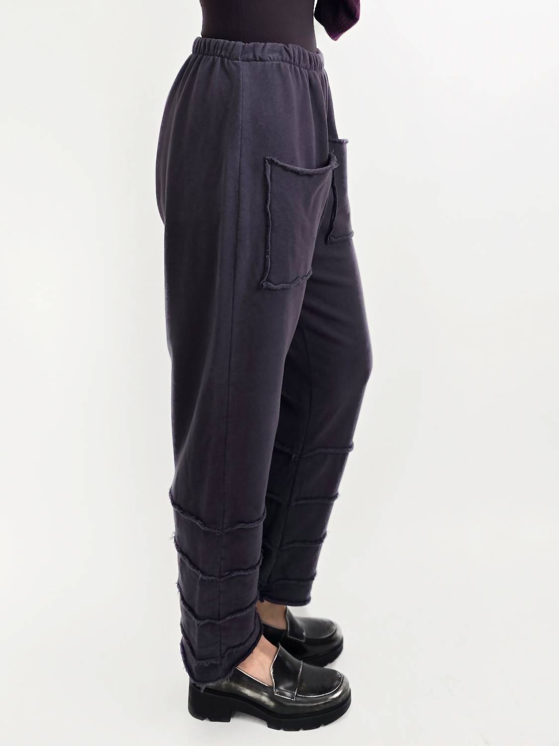 Bodil - Straight Leg Slim Pants