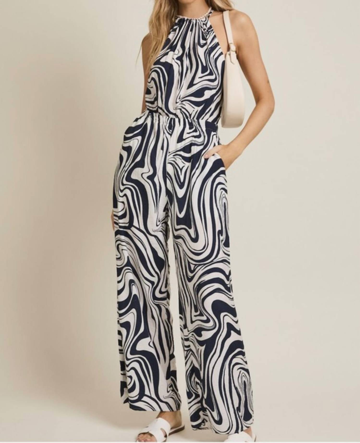Gilli - Sleeveless Halter Jumpsuit