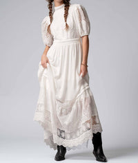 Urban Daizy - Victorian Lace Maxi Dress