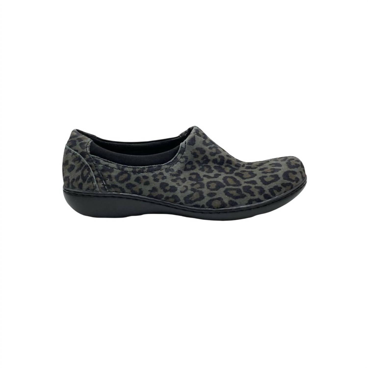 Clarks - Women's Ashland Joy Slip On Shoes