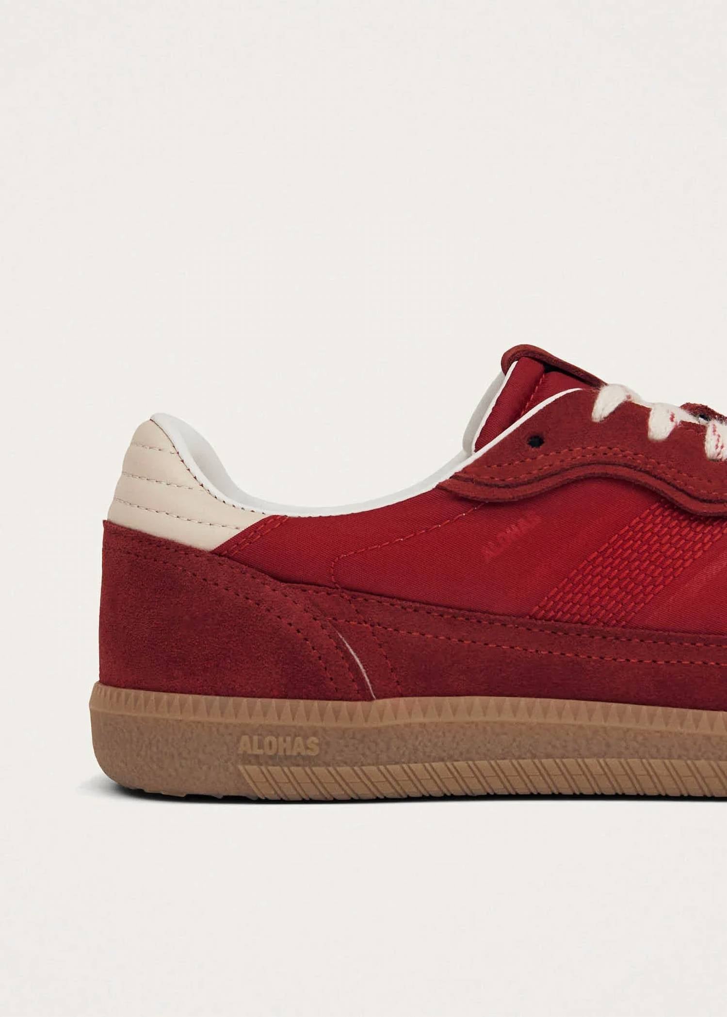 Alohas - Women's Rife Sheen Leather Sneakers