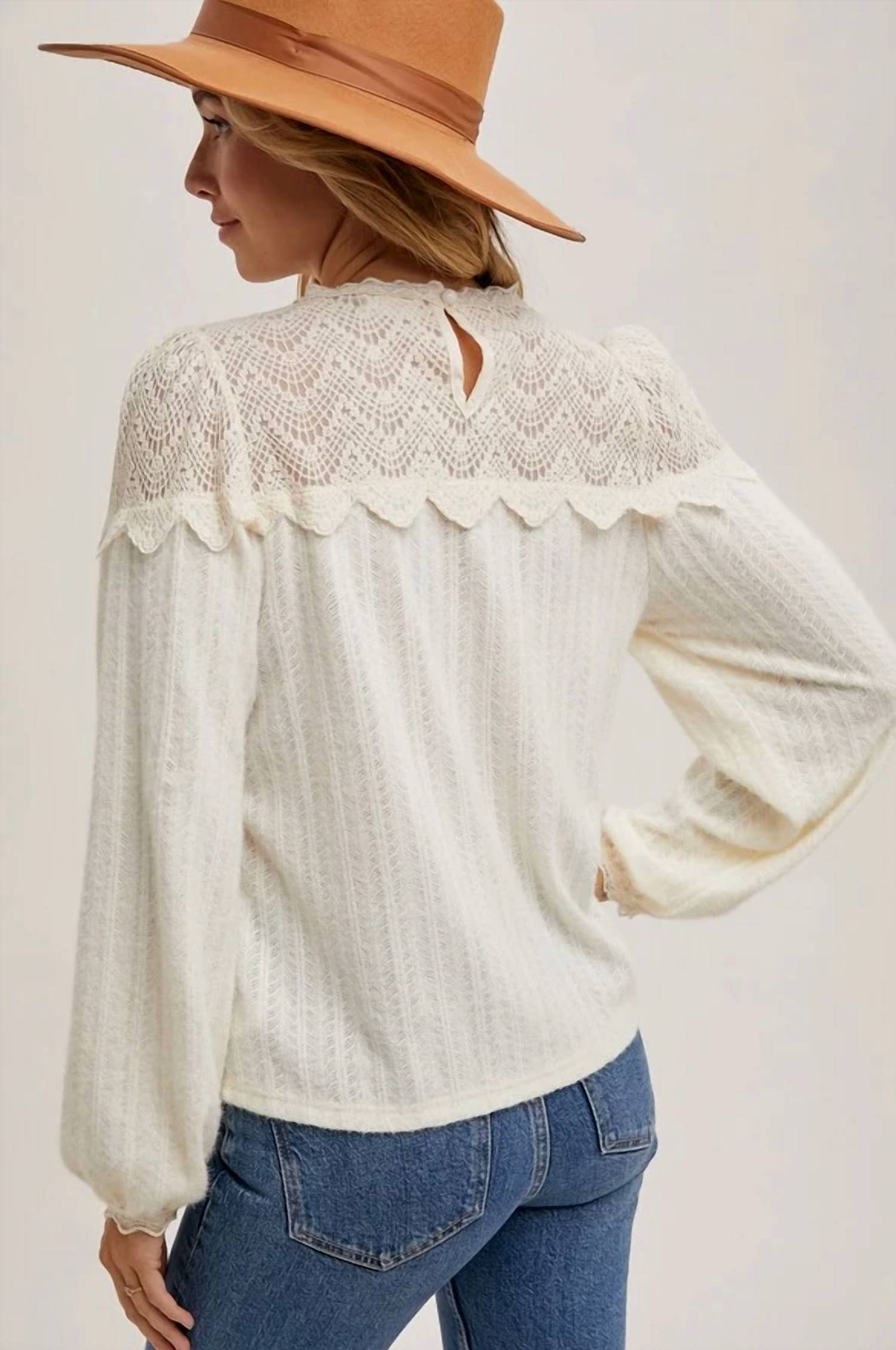 Bluivy - Lace Trimmed Blouse